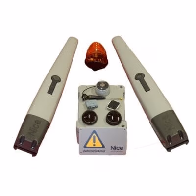 Nice - Set Completo Composizione Toona5 220V Per Cancelli A Battente Con Ante Fino A Max 5 Mt.
