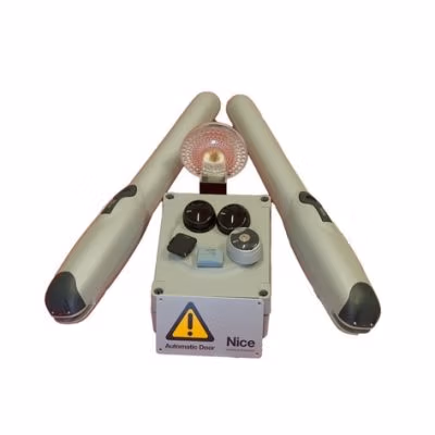 WINGOKIT5024 24V - WINGO5024KCE KIT PER CANCELLI A BATTENTE CON ANTE FINO A MAX 3,5 MT. NICE